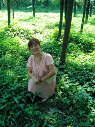 50岁离异女征婚照片(id:47979386)_广东深圳征婚交友