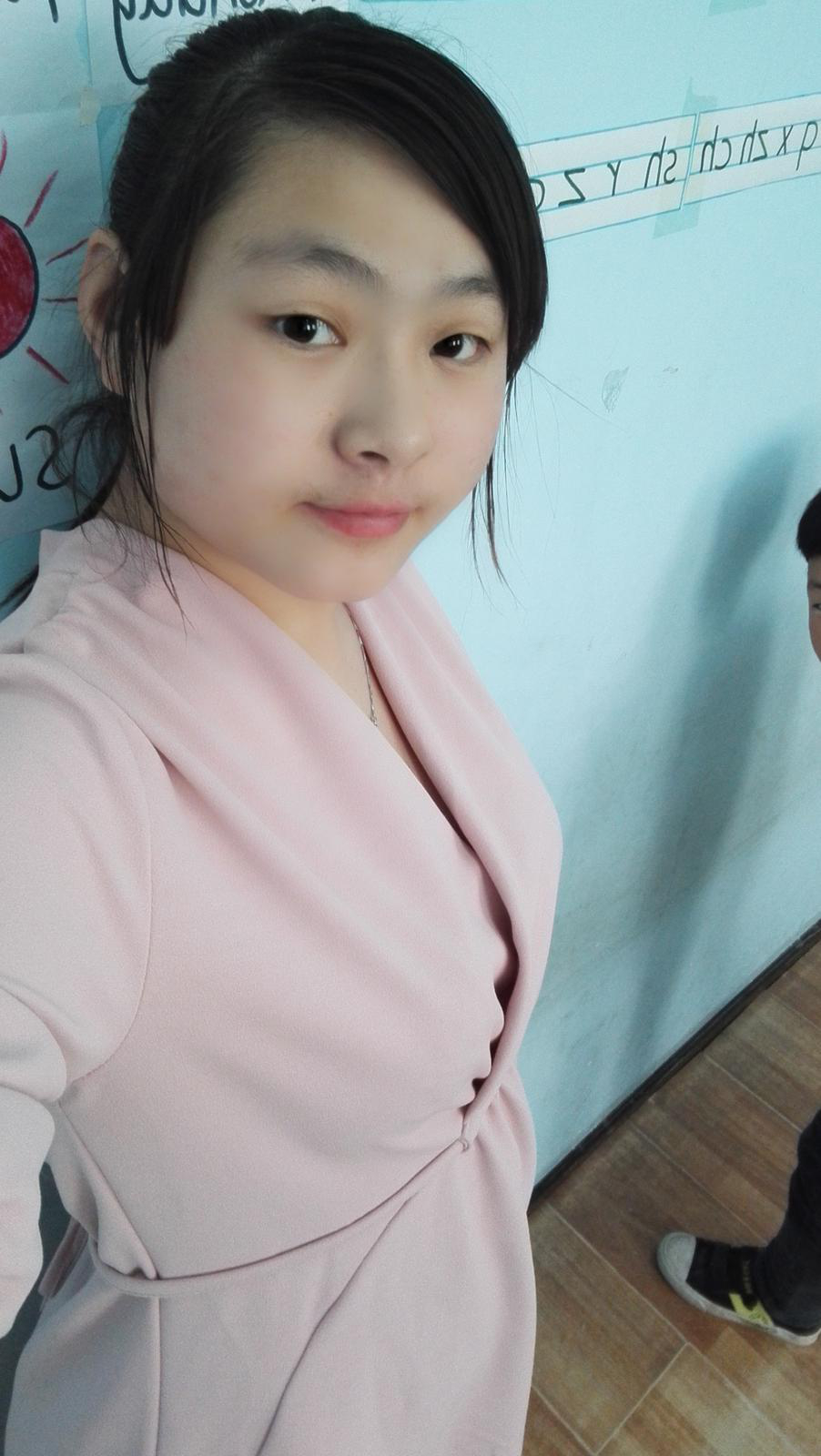 24岁未婚女征婚照片(id:91143740)_河南安阳征婚交友