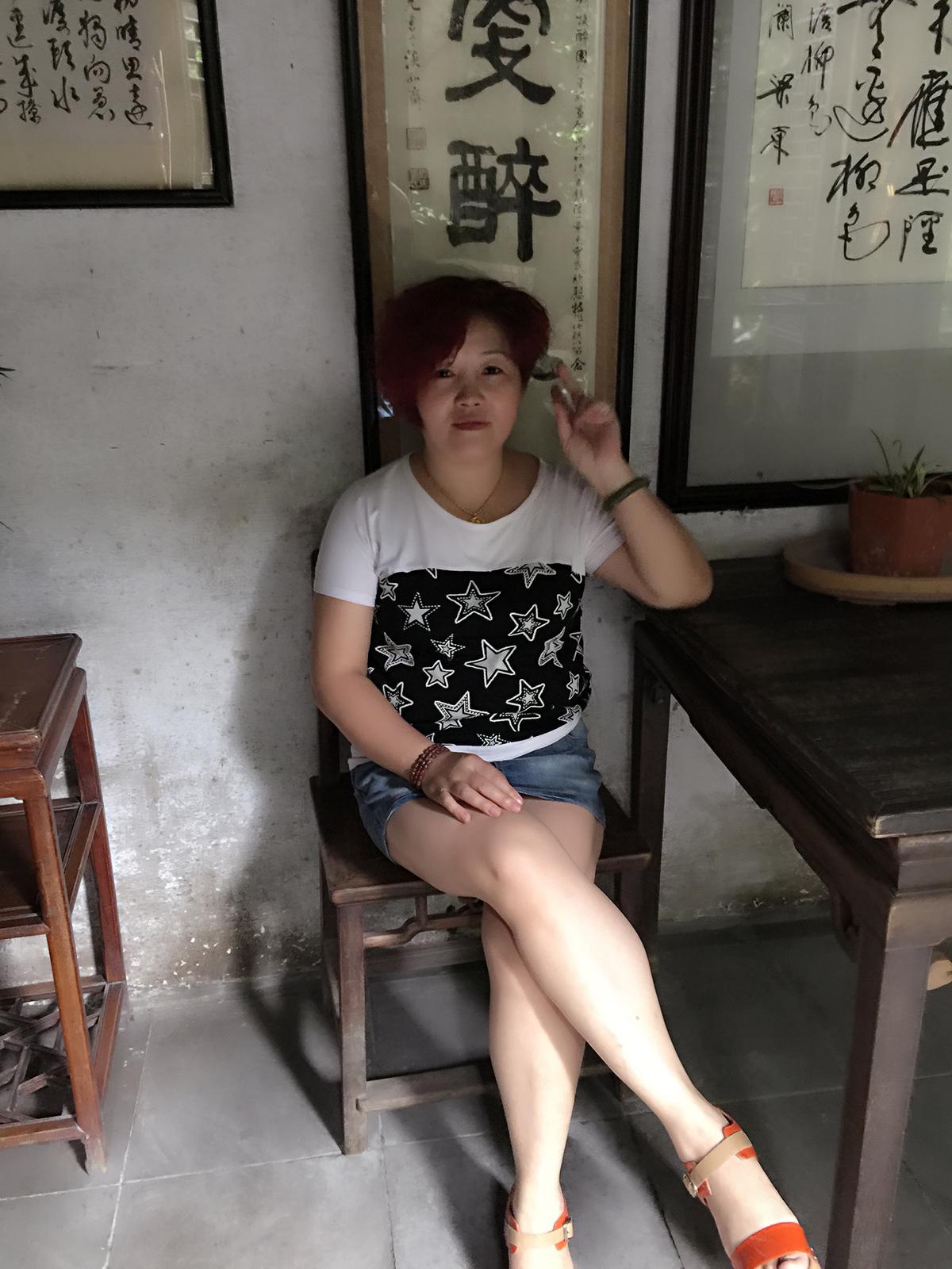 45岁离异女征婚照片(id:91934798)_浙江嘉兴征婚交友