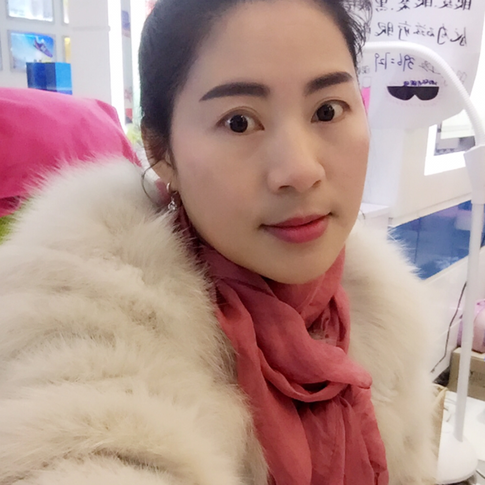 大山里的姐姐照片