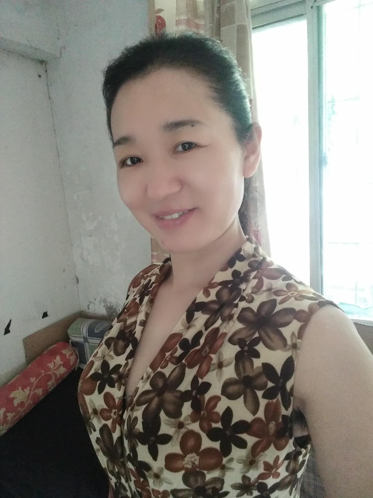 50岁离异女征婚照片(id:97631966)_江苏徐州征婚交友