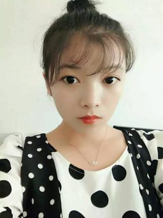 小蜗牛照片