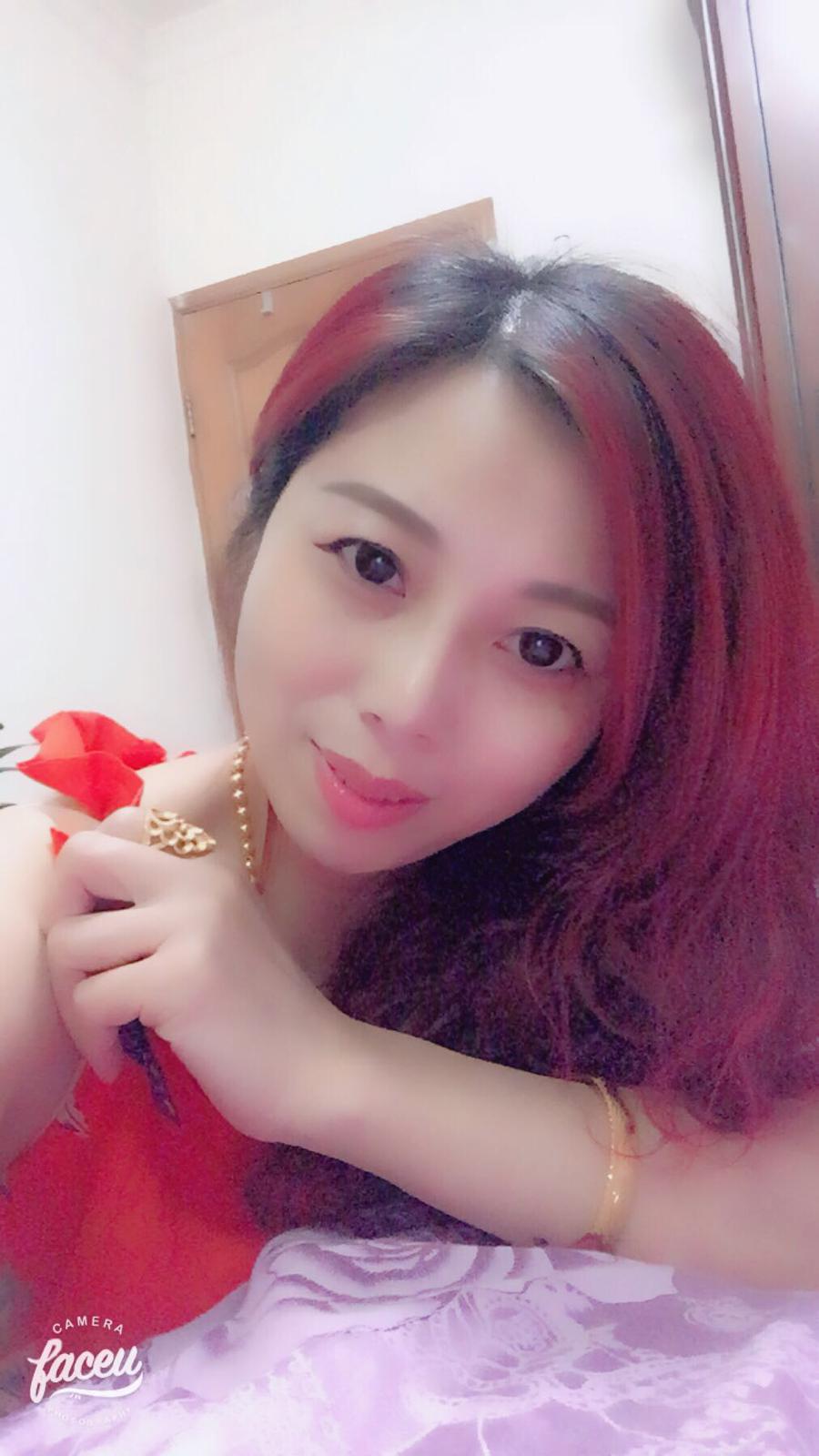 44岁离异女征婚照片(id:1028883758)_上海征婚交友_珍爱网