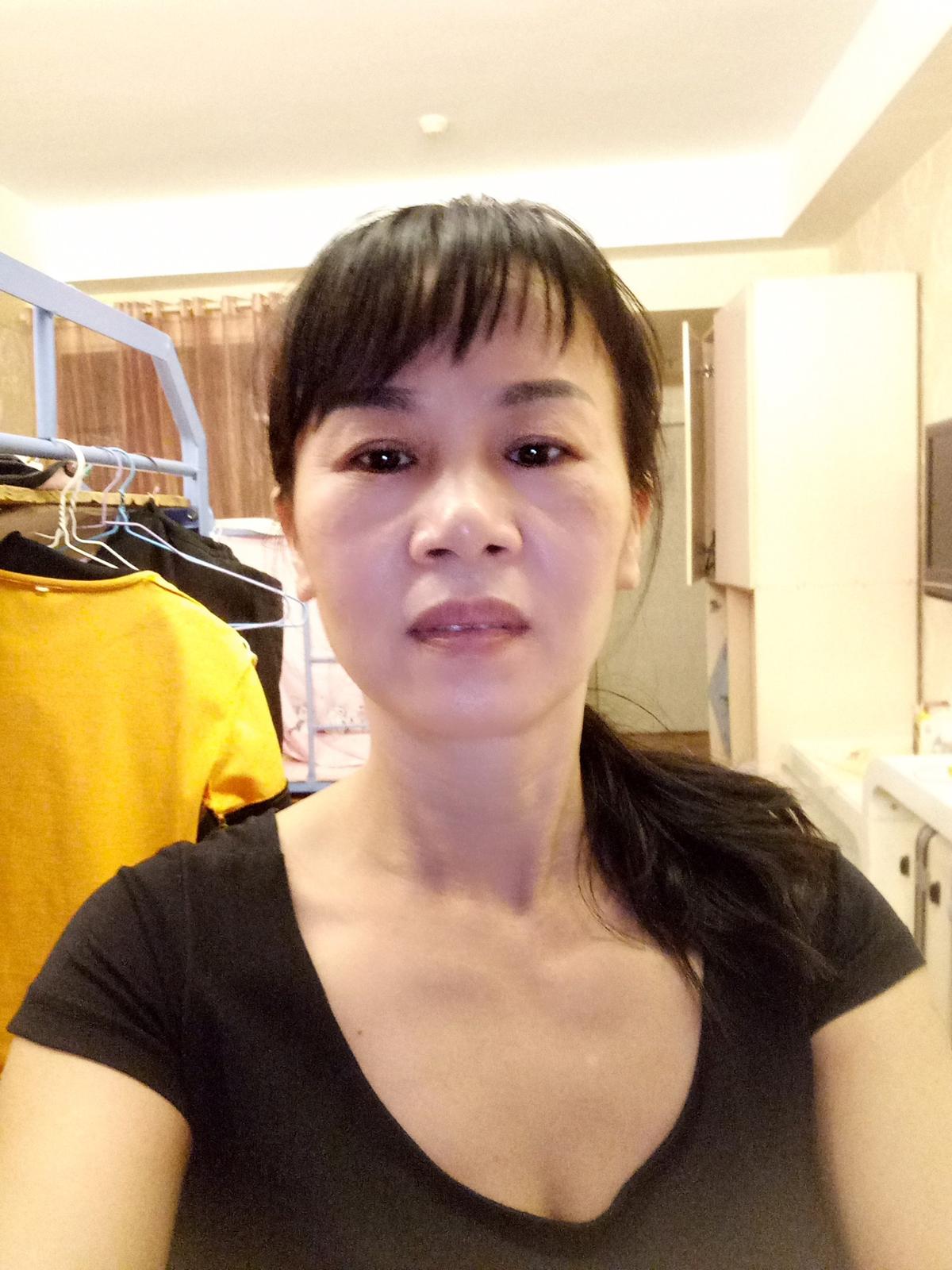 46岁离异女征婚照片(id:107122478)_福建福州征婚交友