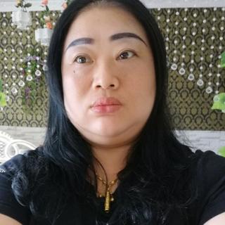 40岁 154cm 我很丑,但我会很温柔,贤妻老实型女人,渴望遇到一个真心