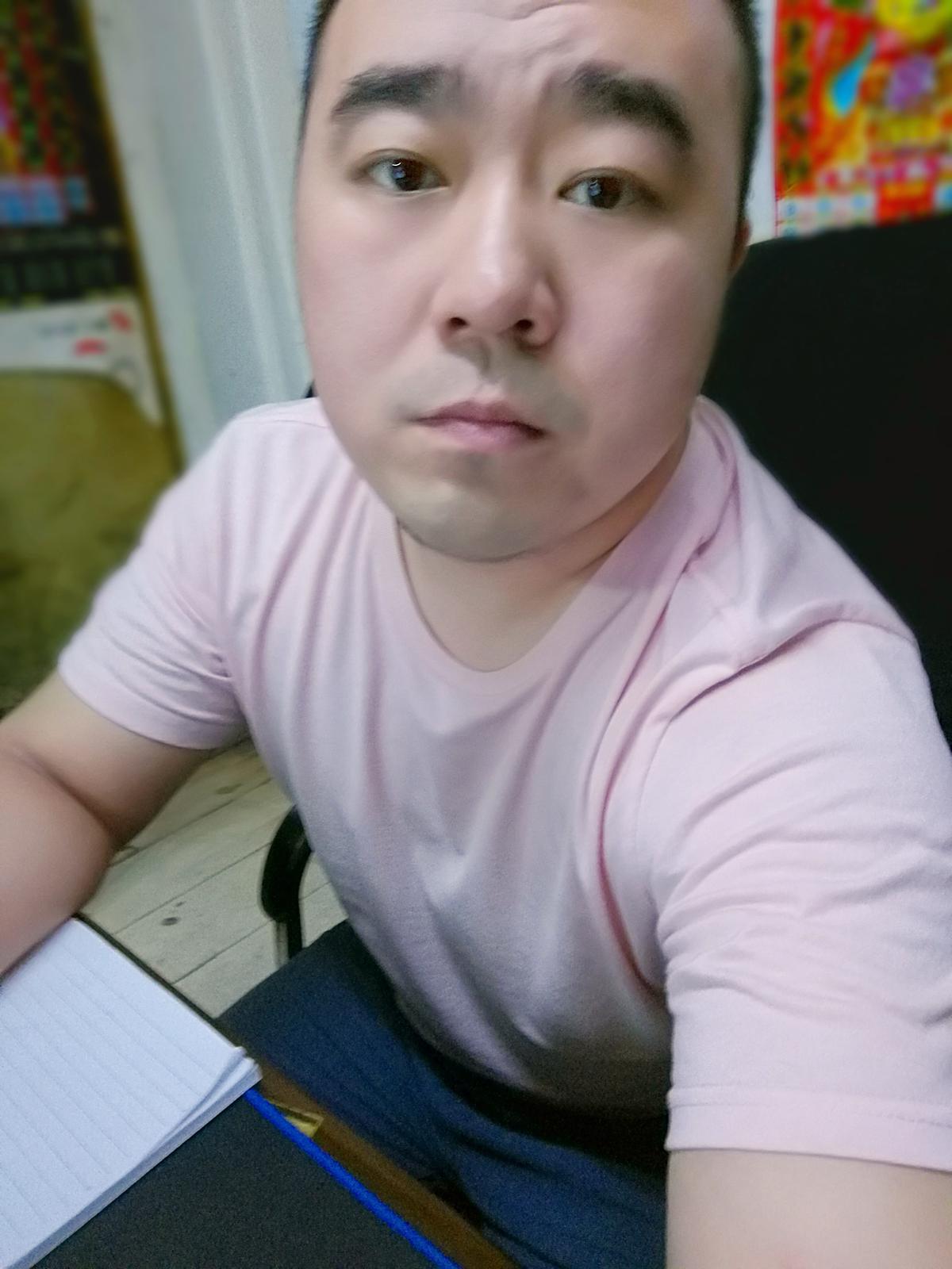 白胖白胖地