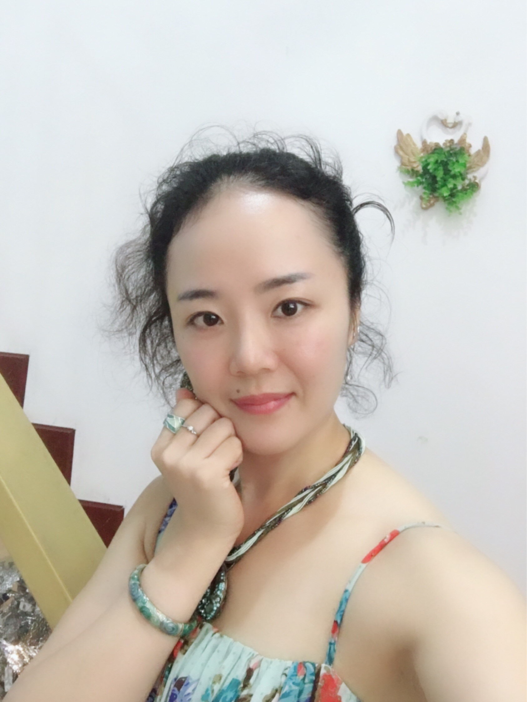 43岁离异女征婚照片(id:1677286070)_湖北武汉征婚