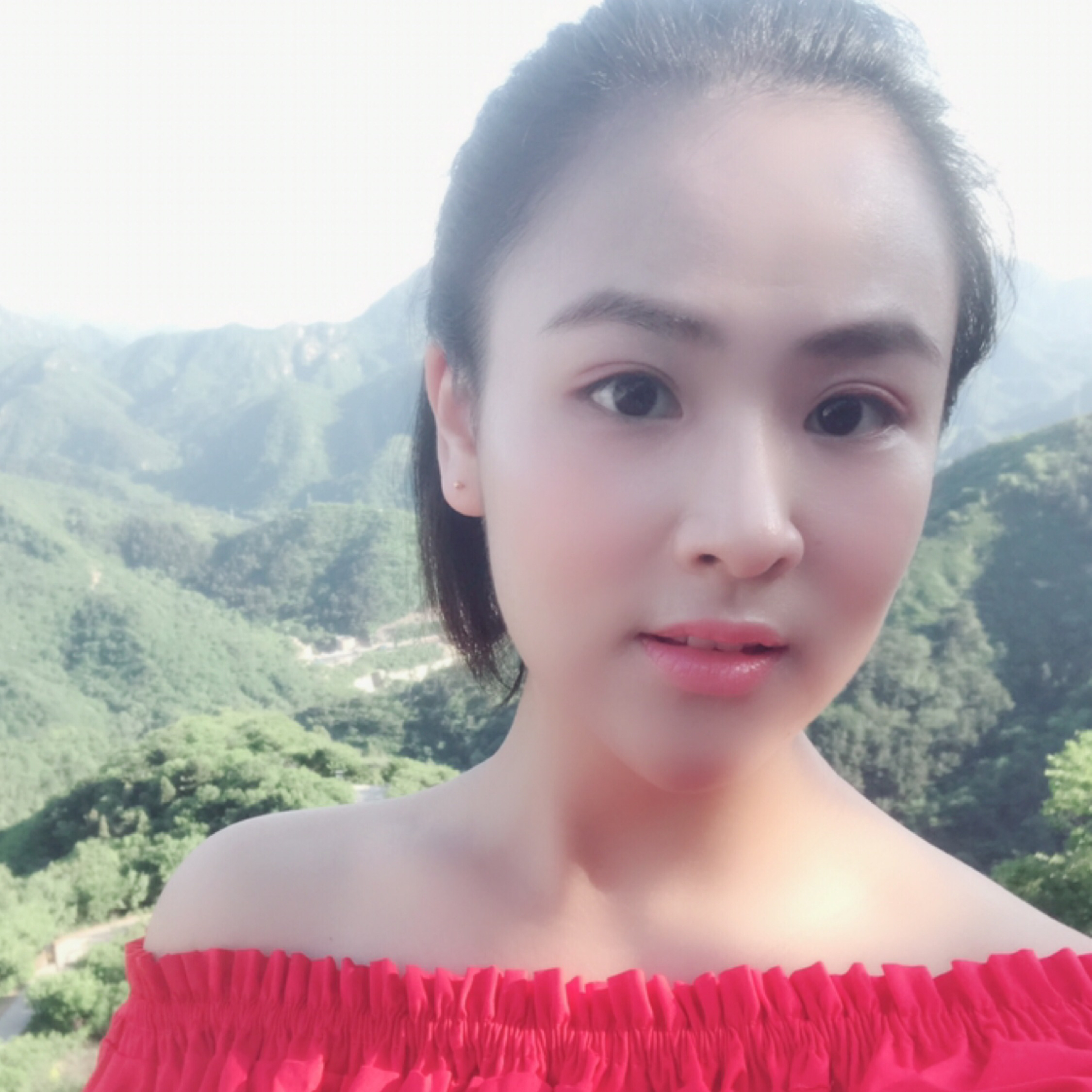 27岁离异女征婚照片(id:1693347272)_湖北武汉征婚