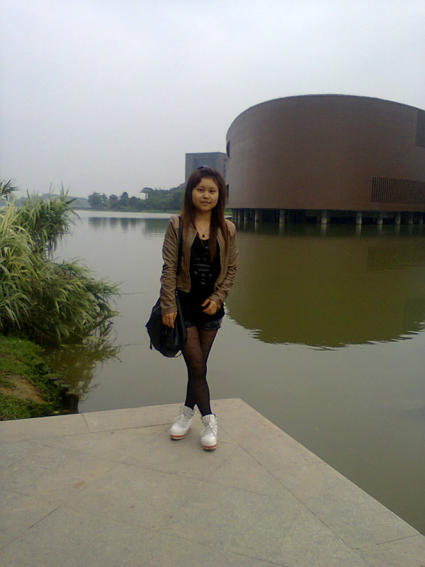 做个傻女人照片