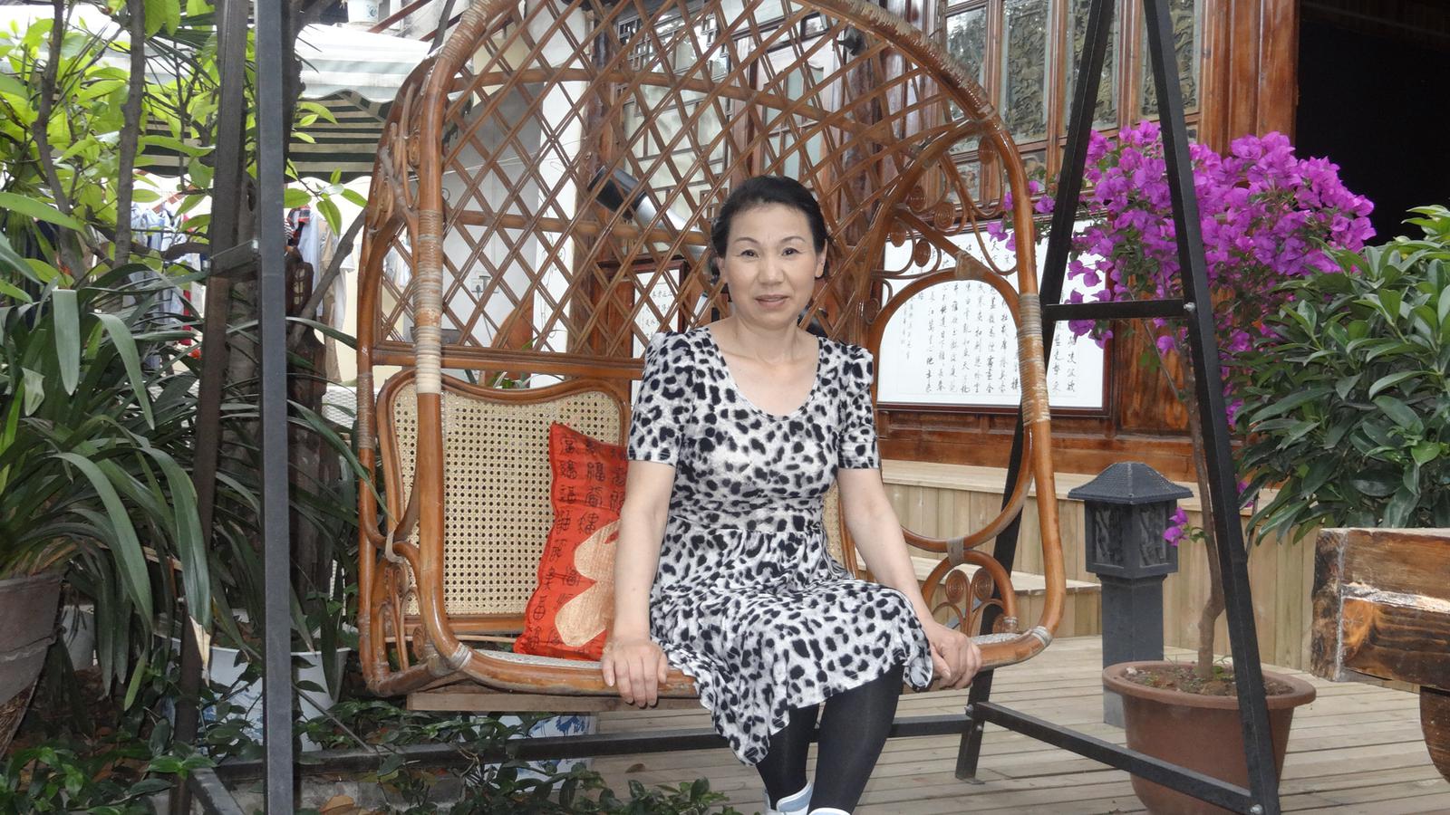 59岁离异女征婚照片(id:58889792)_广东东莞征婚交友_珍爱网