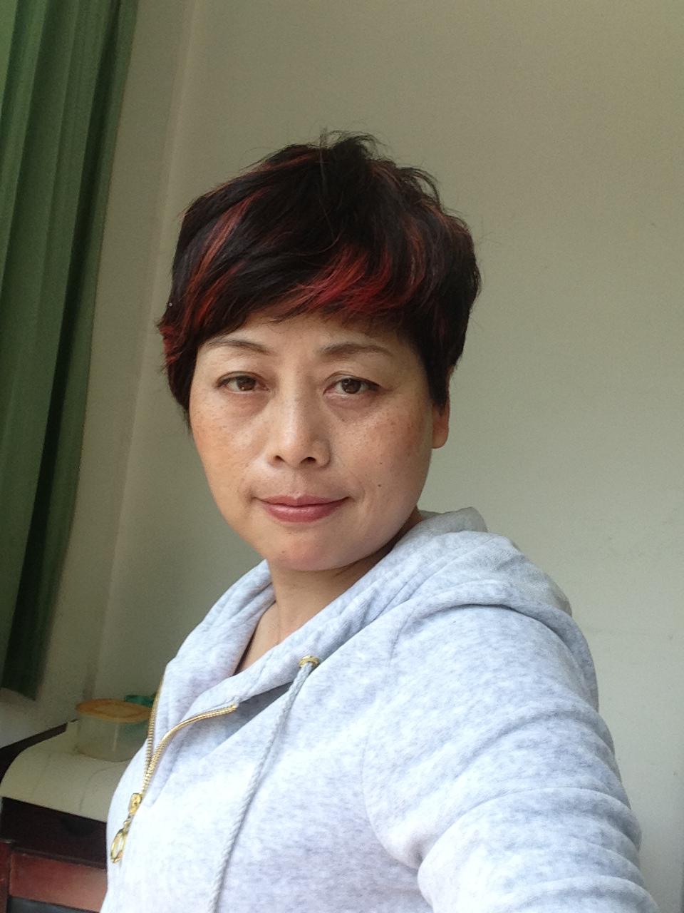 50岁离异女征婚照片(id:65077388)_江西南昌征婚交友_珍爱网