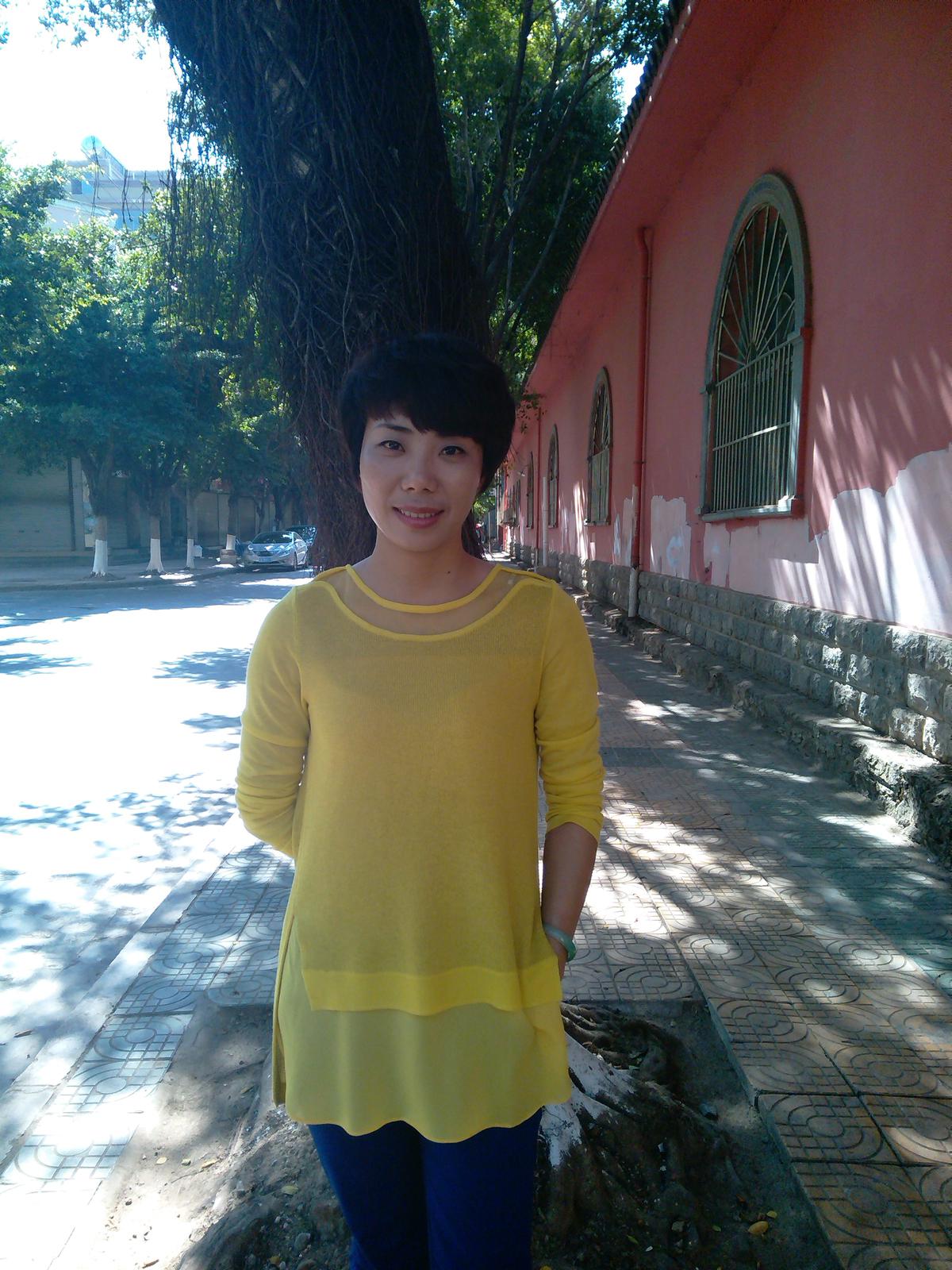 37岁丧偶女征婚照片(id:65351468)_云南红河征婚交友_珍爱网