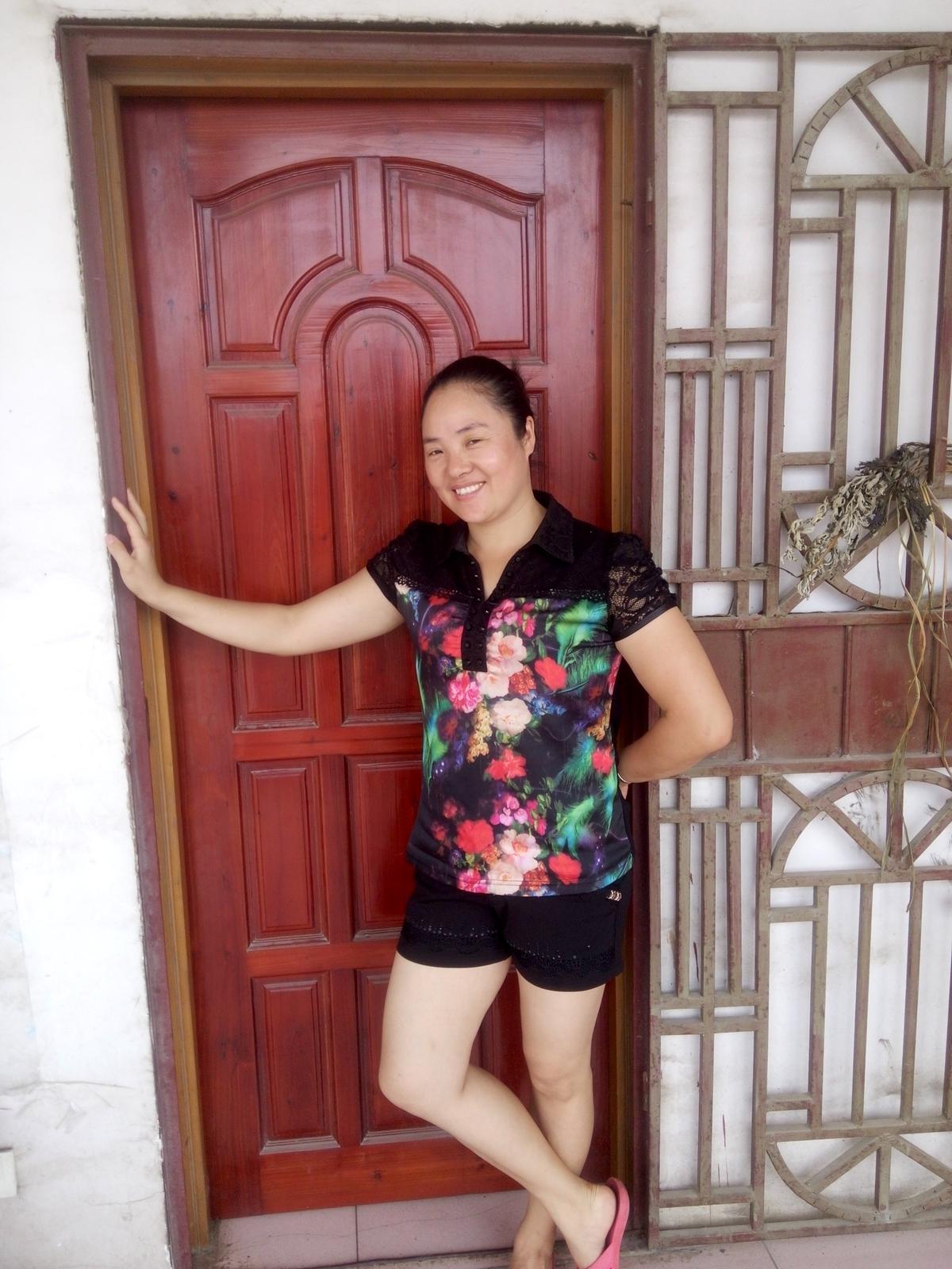 47岁离异女征婚照片(id:66685808)_贵州遵义征婚交友_珍爱网