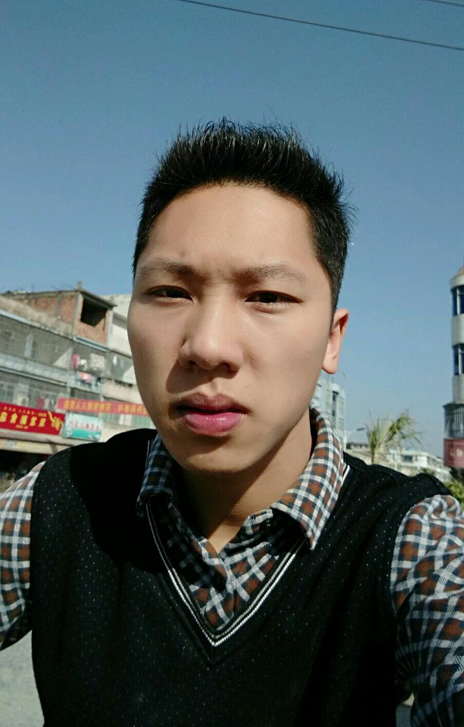 修哥资料照片_广东揭阳征婚交友_珍爱网