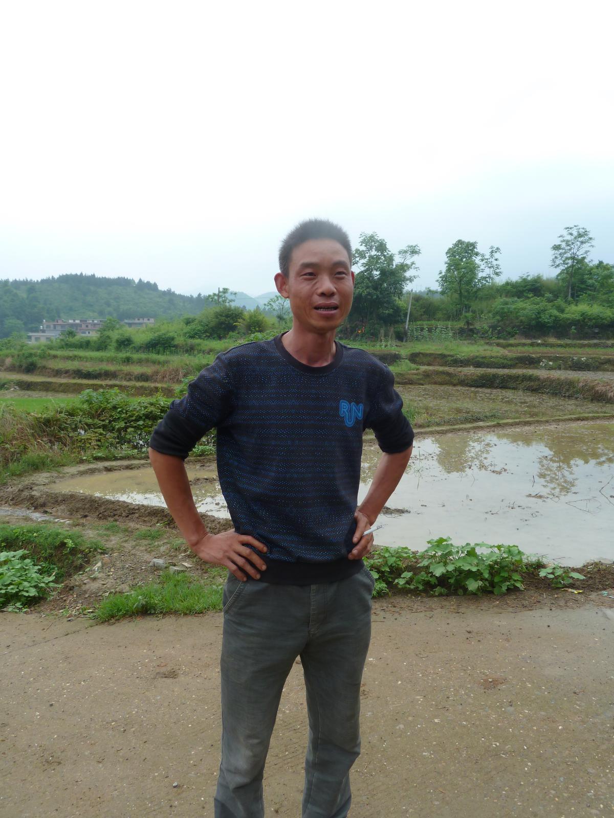 43岁离异男征婚照片(id:67907720)_湖南永州征婚交友_珍爱网