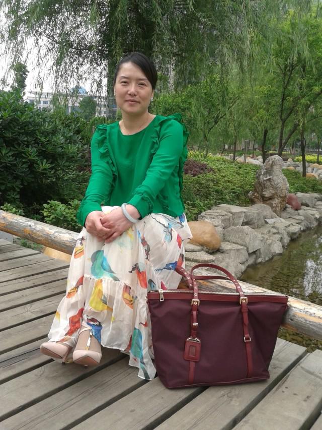 42歲離異女徵婚照片(id:68996402)_湖南婁底徵婚交友_珍愛網