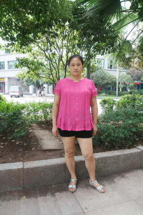 46岁离异女征婚照片(id:72225452)_重庆征婚交友_珍爱网