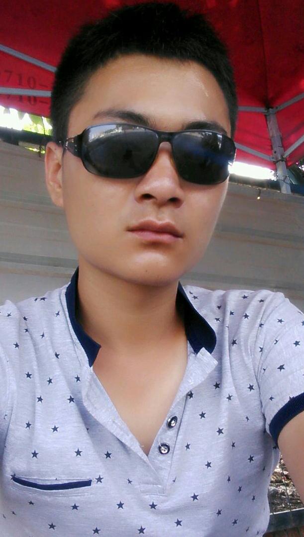 水瓶座小男人丶