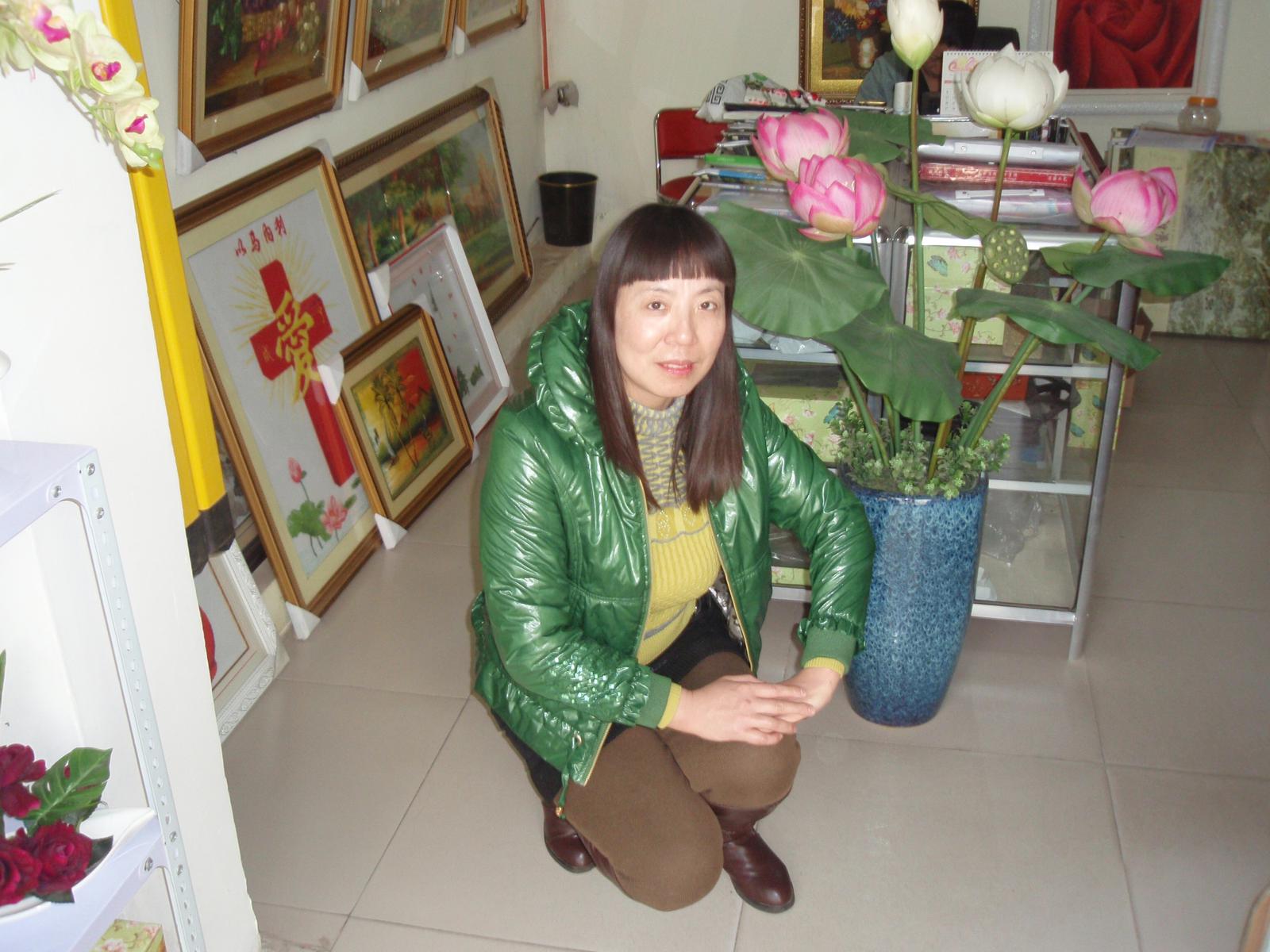 49岁未婚女征婚照片(id:79493726)_河南洛阳征婚交友_珍爱网