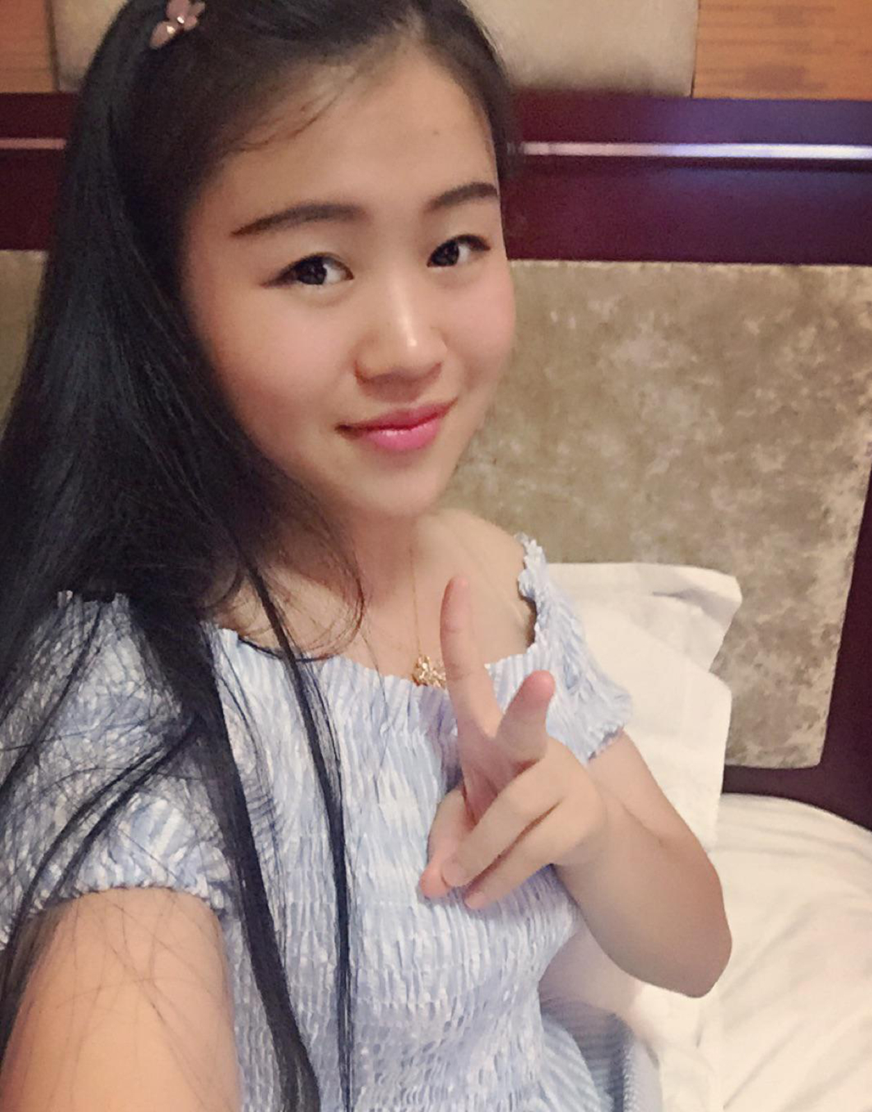 23岁未婚女征婚照片(id:82096484)_安徽芜湖征婚交友_珍爱网