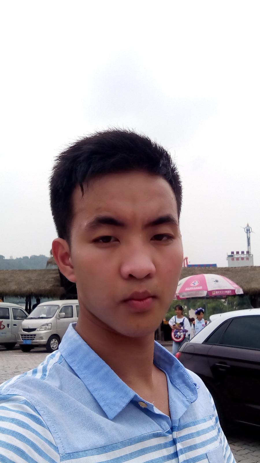 20岁未婚男征婚照片(id:88408562)_四川广安征婚交友_珍爱网