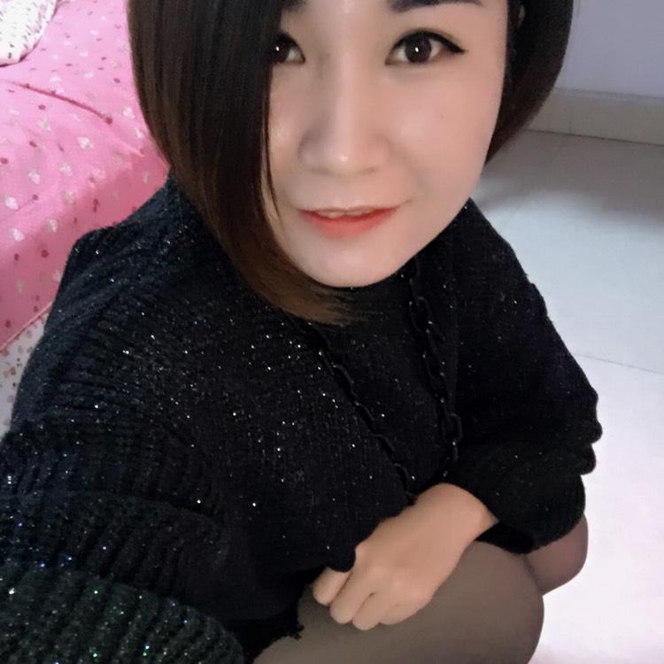 28岁离异女征婚照片(id:95834000)