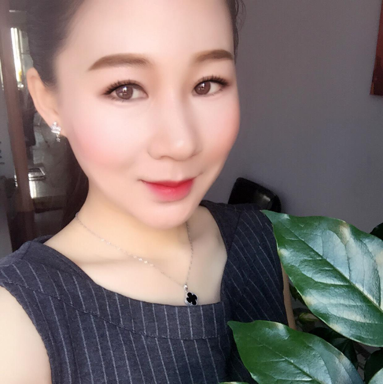 28岁未婚女征婚照片(id:97337102)_江苏苏州征婚交友_珍爱网