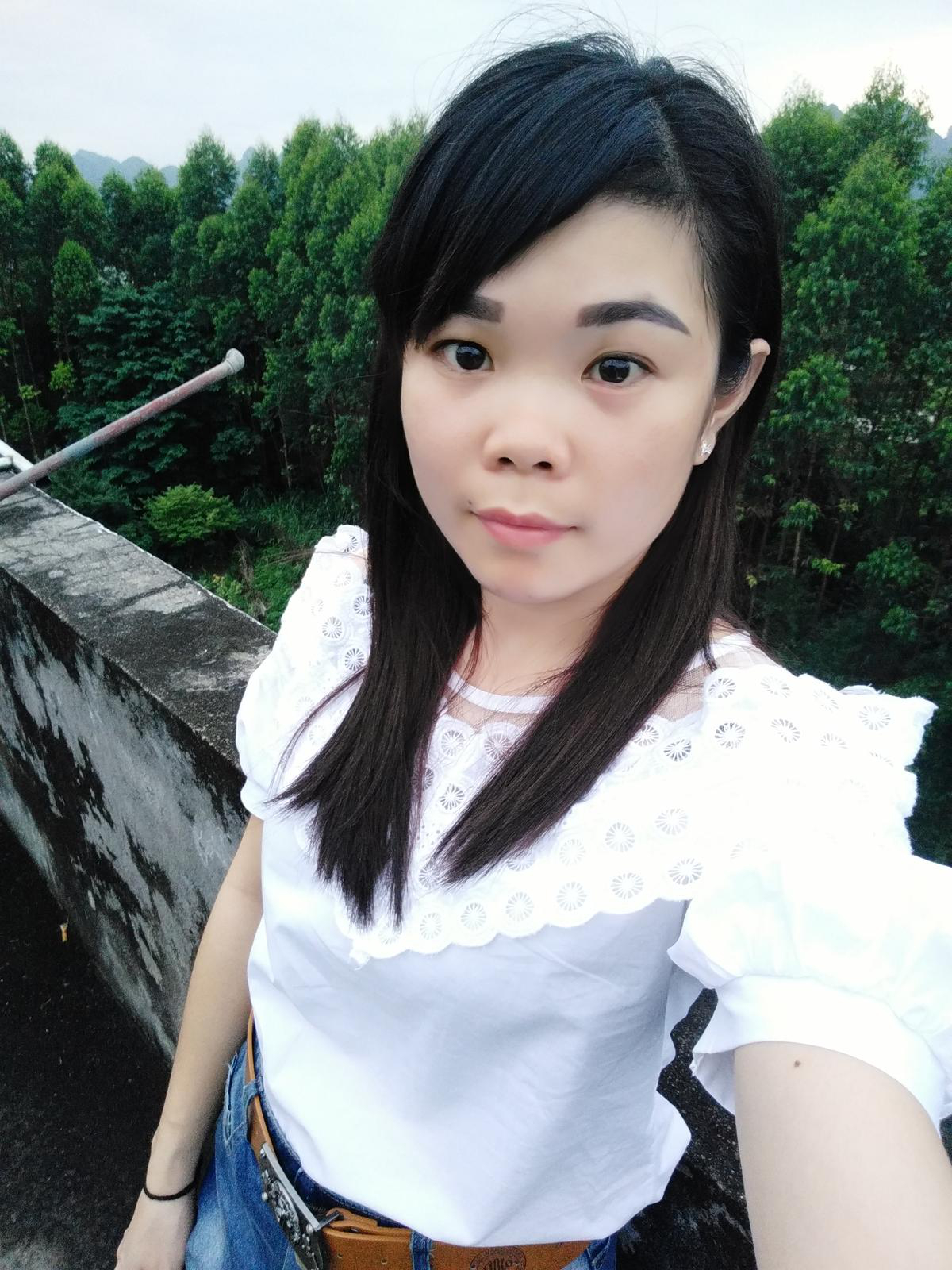 27岁未婚女征婚照片(id:97796108)_广西柳州征婚交友_珍爱网