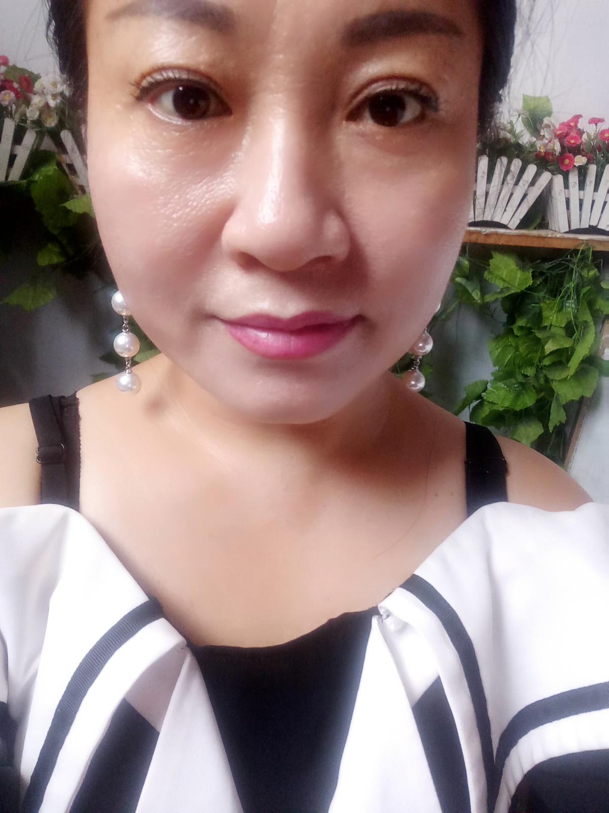 41岁离异女征婚照片(id:106639100)_山西太原征婚交友_珍爱网