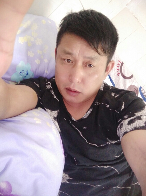 坤哥资料照片_广东深圳征婚交友_珍爱网