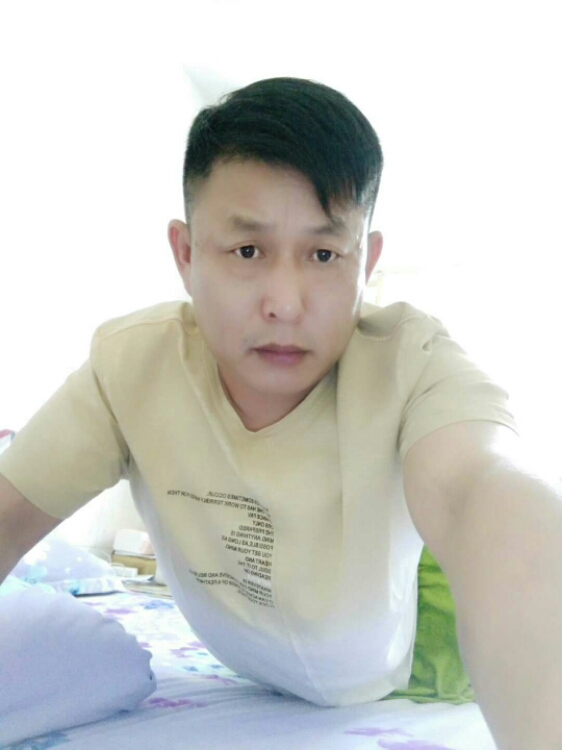 坤哥资料照片_广东深圳征婚交友_珍爱网