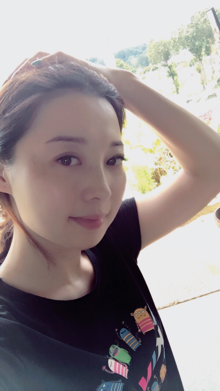 35歲離異女徵婚照片(id:1088164844)_內蒙古包頭徵婚交友_珍愛網