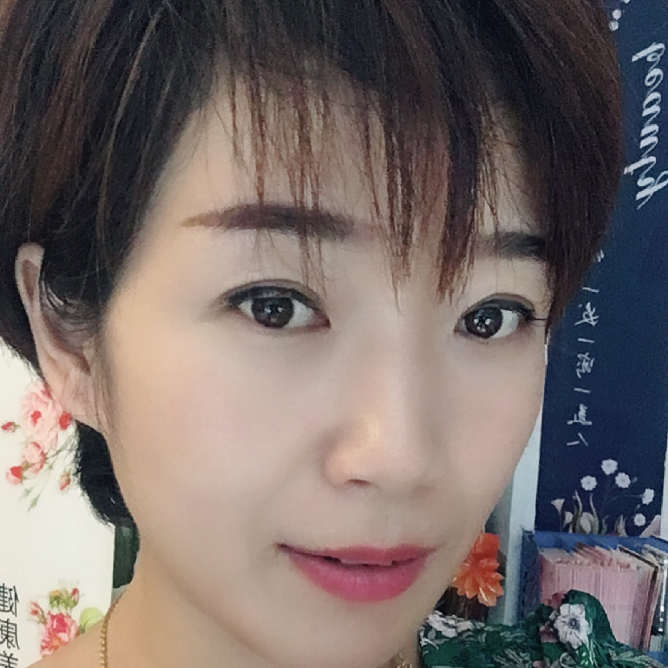 35岁离异女征婚照片(id:1322715836)_山西吕梁征婚交友_珍爱网