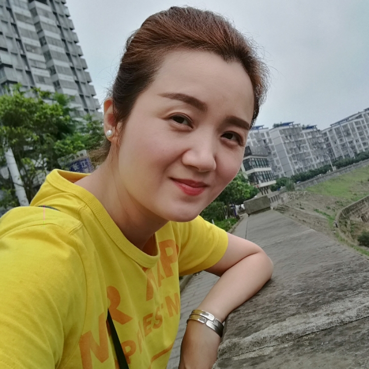 38岁离异女征婚照片(id:1550856950)_重庆征婚交友_珍爱网