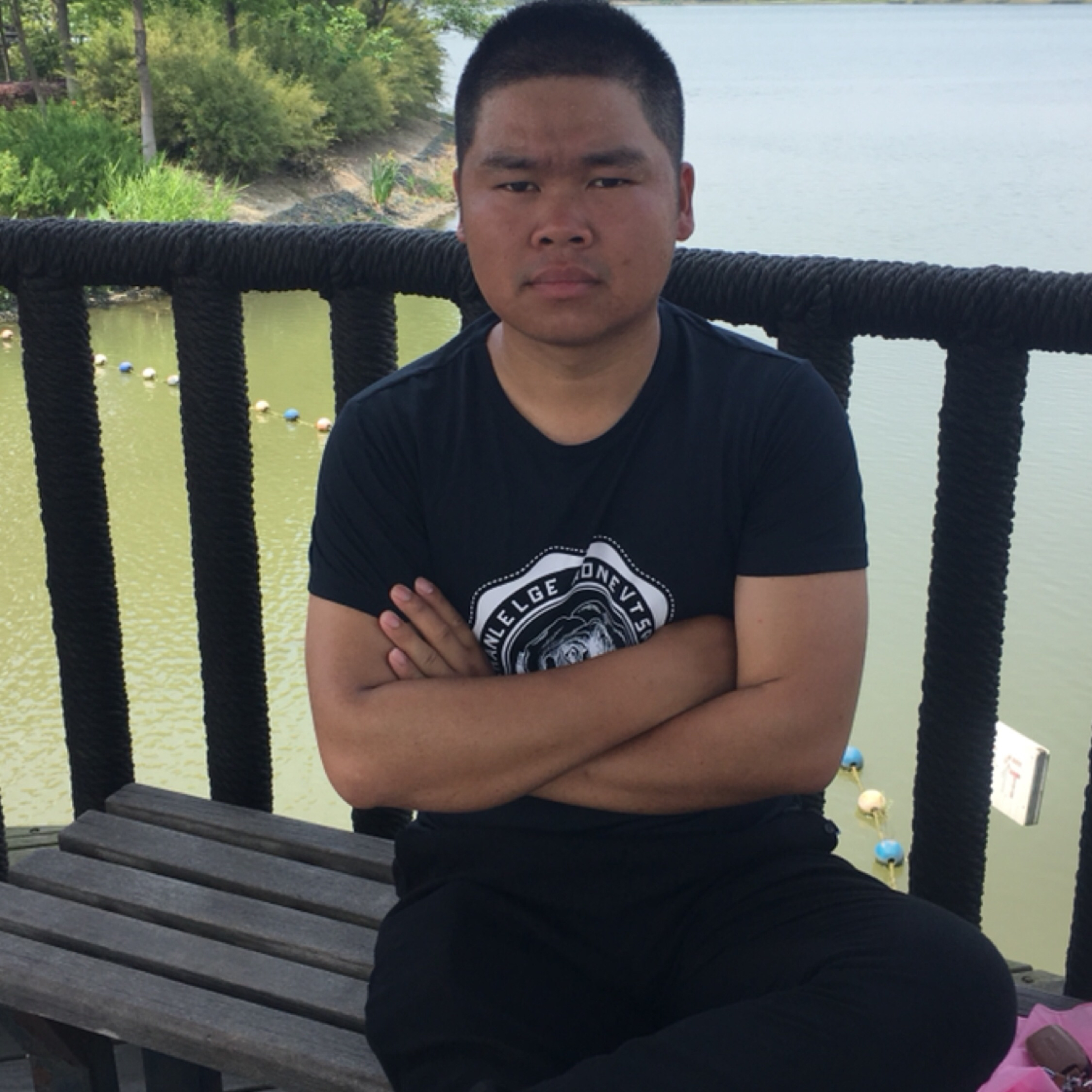 30岁未婚男征婚照片(id:1664076068)_上海征婚交友_珍爱网