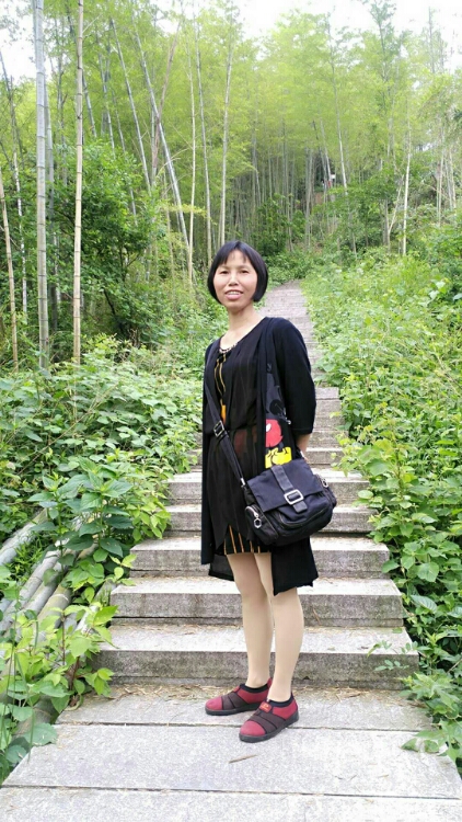 53岁丧偶女征婚照片(id:1696549592)_江苏苏州征婚交友_珍爱网