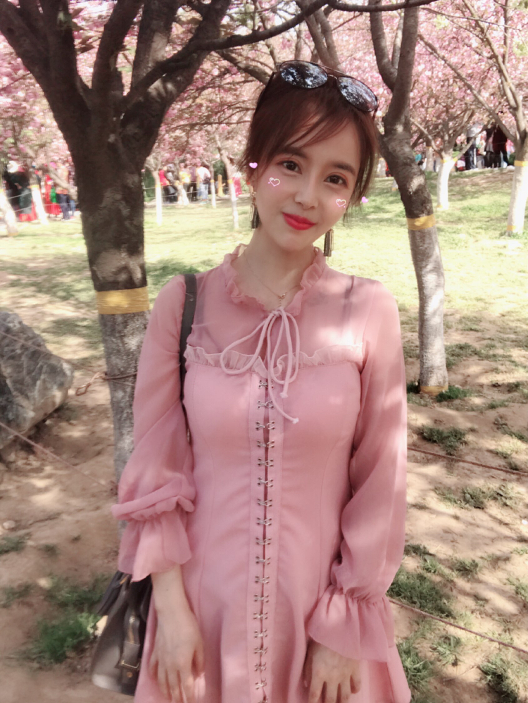 27岁未婚女征婚照片(id:1819374542)_陕西西安征婚交友_珍爱网