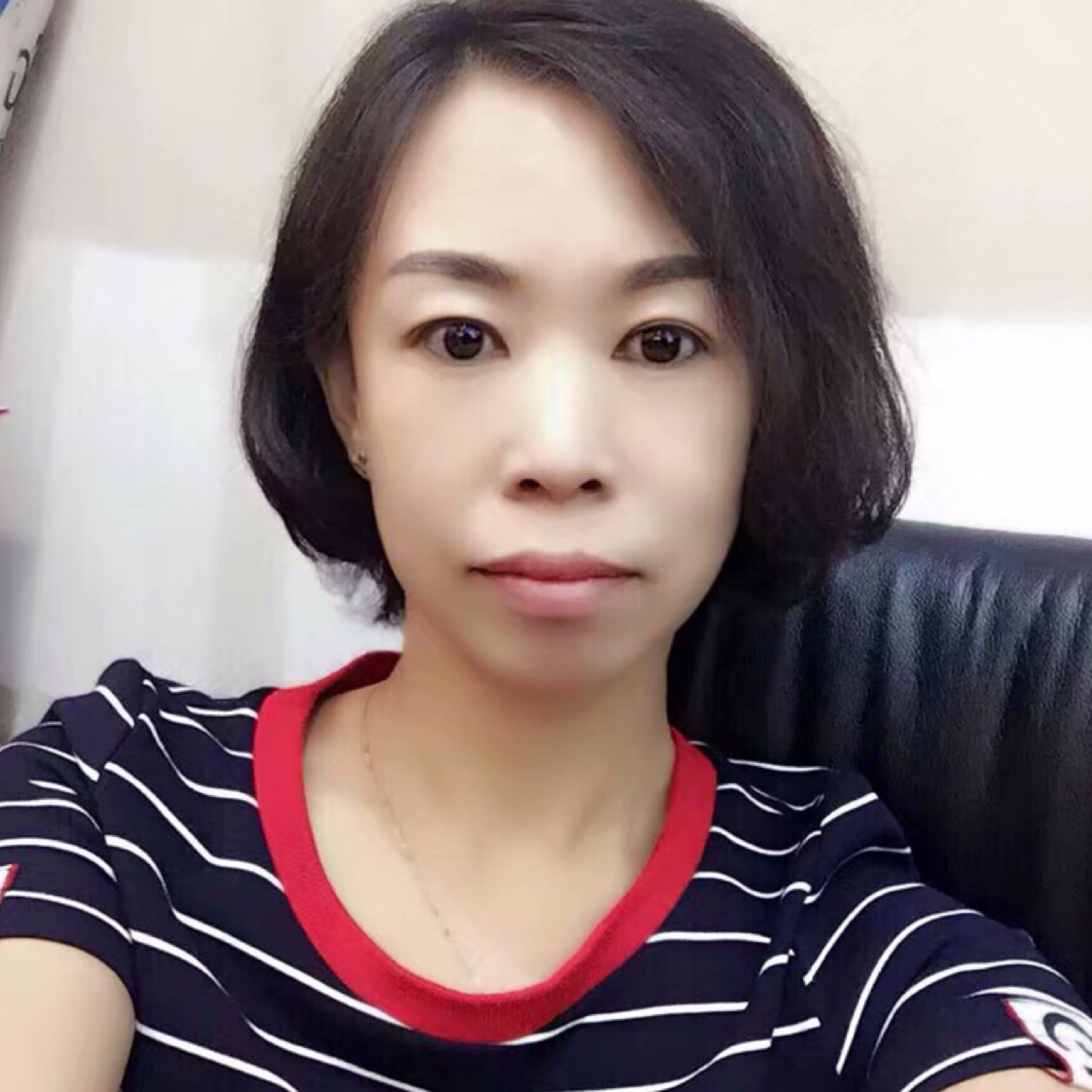 42岁未婚女征婚照片(id:1955244182)_北京征婚交友_珍爱网