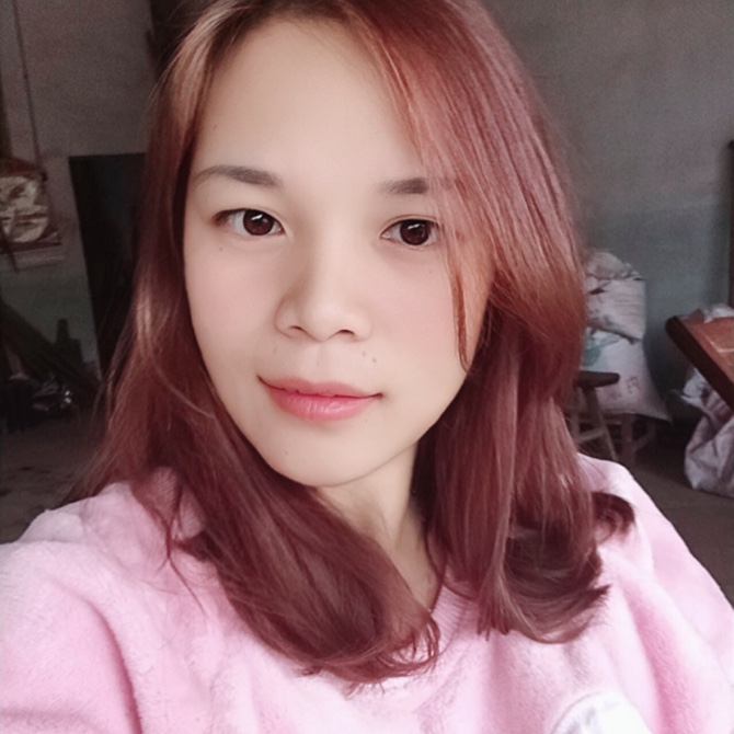 霸道的小媳妇照片