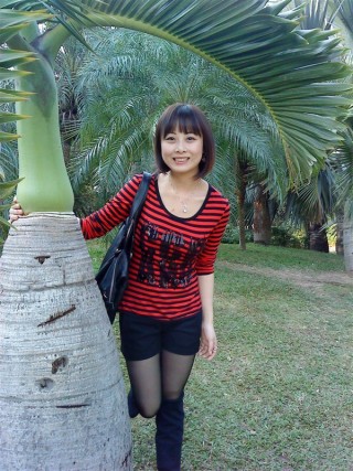 28岁未婚女征婚照片(id:36522260)_广东深圳征婚交友_珍爱网